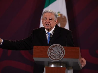 Buscaremos convencer a EU de que haya un cambio en el bloqueo a Cuba: AMLO