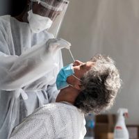 Coronavirus: hubo 24.086 nuevos casos y 399 fallecidos en la Argentina