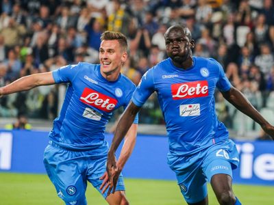 Napoli rechaza una increíble oferta del Liverpool por una de sus estrellas