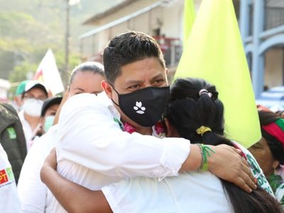 UIF detecta corrupción política en campañas de SLP; José Gallardo, uno de los denunciados