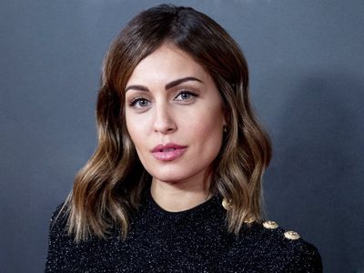 ¡Cuánto amor! Hiba Abouk y su pequeño hijo Amin alentaron a su papá en su regreso a las canchas
