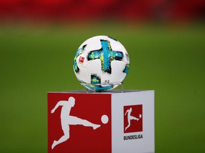 La insólita renovación de un futbolista alemán en tiempos de coronavirus