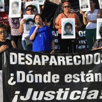 Familiares de desaparecidos truenan contra la comisionada nacional de Búsqueda