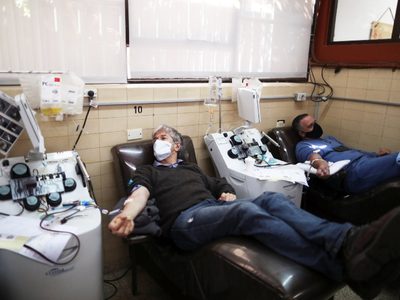 Nuevo récord de casos: hubo 27.001 contagios de coronavirus en las últimas 24 horas