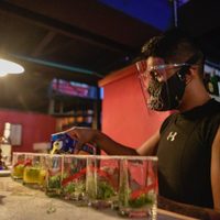 CDMX analiza reabrir antros para los ya vacunados o que dieron negativo a covid-19
