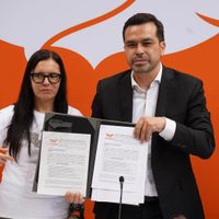 Jorge Álvarez Máynez se registra como candidato a la dirigencia de Movimiento Ciudadano
