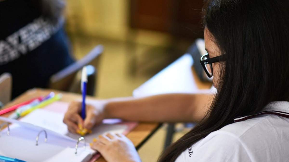 El Plan Egresar beneficiará a alumnos de escueles privadas y públicas. Fuente: (Twitter)