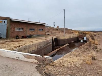 Productores de Picún Leufú reclaman soluciones urgentes ante la sequía y fallas en el sistema de riego