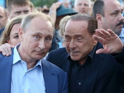 Las cartas y regalos entre Silvio Berlusconi y Vladimir Putin