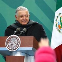 INE ordenó a AMLO eliminar la mañanera del 19 de febrero tras la denuncia del PAN