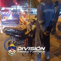 Circulaba en una moto robada y terminó preso