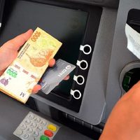 Estatales de Neuquén cobrarán los sueldos de enero con un aumento del 40 por ciento