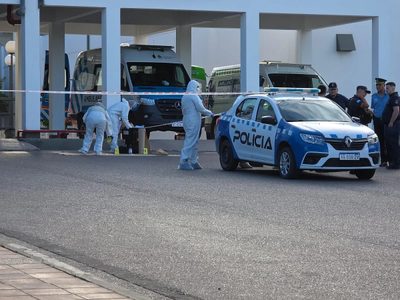 Muerte en la puerta del Heller: una testigo complicó a los policías que inmovilizaron a Juan Galeano