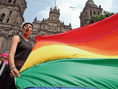 Iniciativa para frenar la "homofobia sacerdotal"