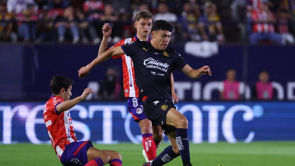 El Atlético de San Luis se impuso 3-1 sobre el Rebaño