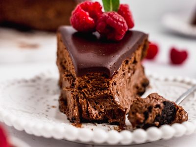 Cheesecake de chocolate: sin azúcar y con una textura súper cremosa, el postre definitivo para comer rico y sin culpas