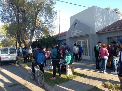 Los municipales encerraron a los concejales de Plottier por más de seis horas