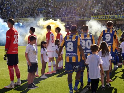 Nuevo capítulo del “Espaldazo”: el durísimo castigo de la AFA contra Estudiantes y Juan Sebastián Verón
