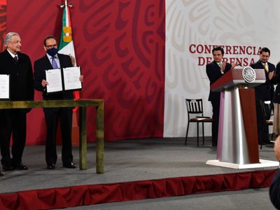 Signan acuerdo para mantener el diálogo sobre el outsourcing hasta febrero