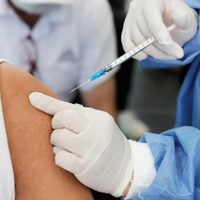 Vacunación en Neuquén: dónde se aplican dosis este sábado