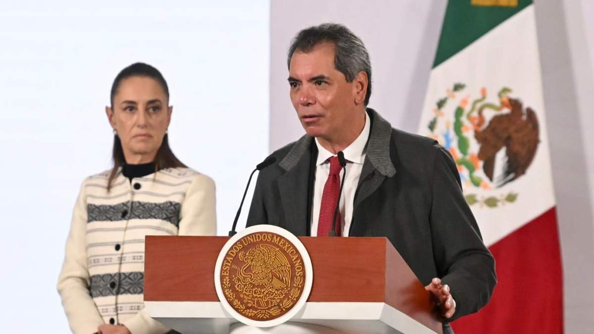 El secretario de Hacienda, Edgar Amador