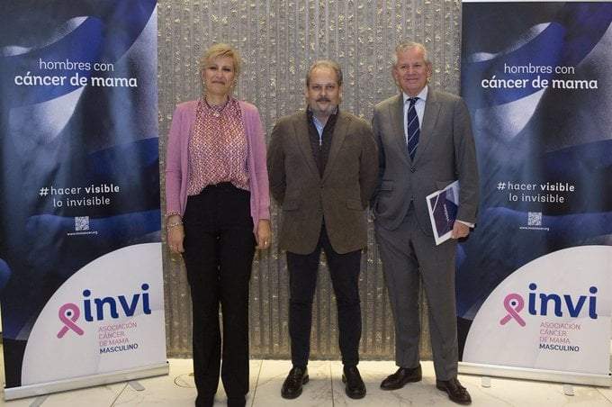 De izquierda a derecha: Noelia Martínez, Màrius Soler e Ignacio Moncada