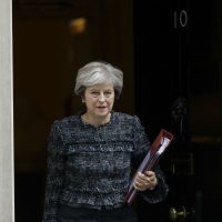 Theresa May anuncia alerta terrorista 'grave” y reprocha a Trump especulación sobre bomba