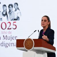 Sheinbaum busca que la Sedena atienda quejas de comerciantes y turistas de Tulum