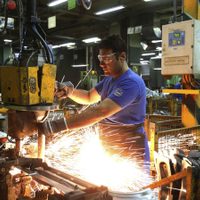 Según un informe del CEP, la industria creció un 8,2% en junio con relación al mismo mes en 2019