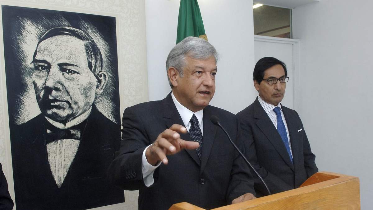 Ramírez de la O, un asesor incondicional de AMLO. Conferencia de 2008