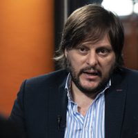 Un asesor de Fernández sugirió trasladar a los presos a cuarteles militares