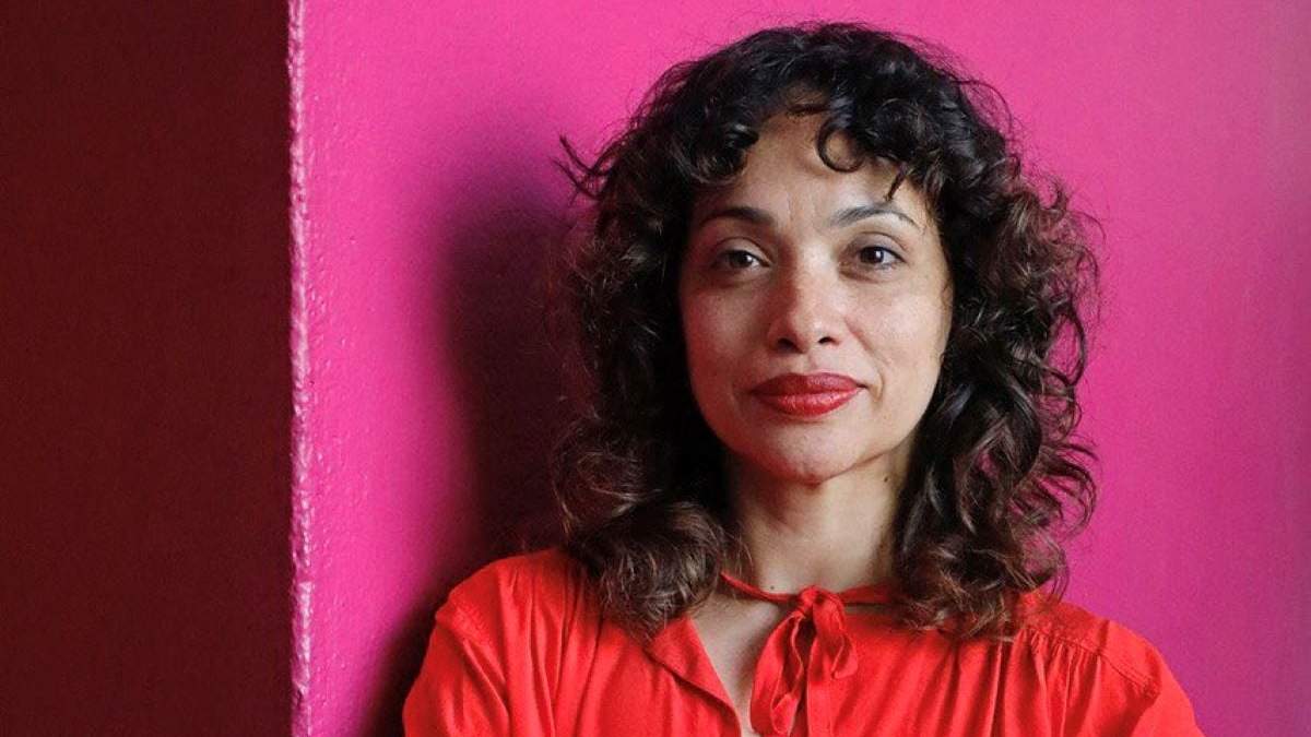 Curadora Amanda de la Garza, quien asumirá el cargo de subdirectora Artística del Museo Nacional Centro de Arte Reina Sofía, en España