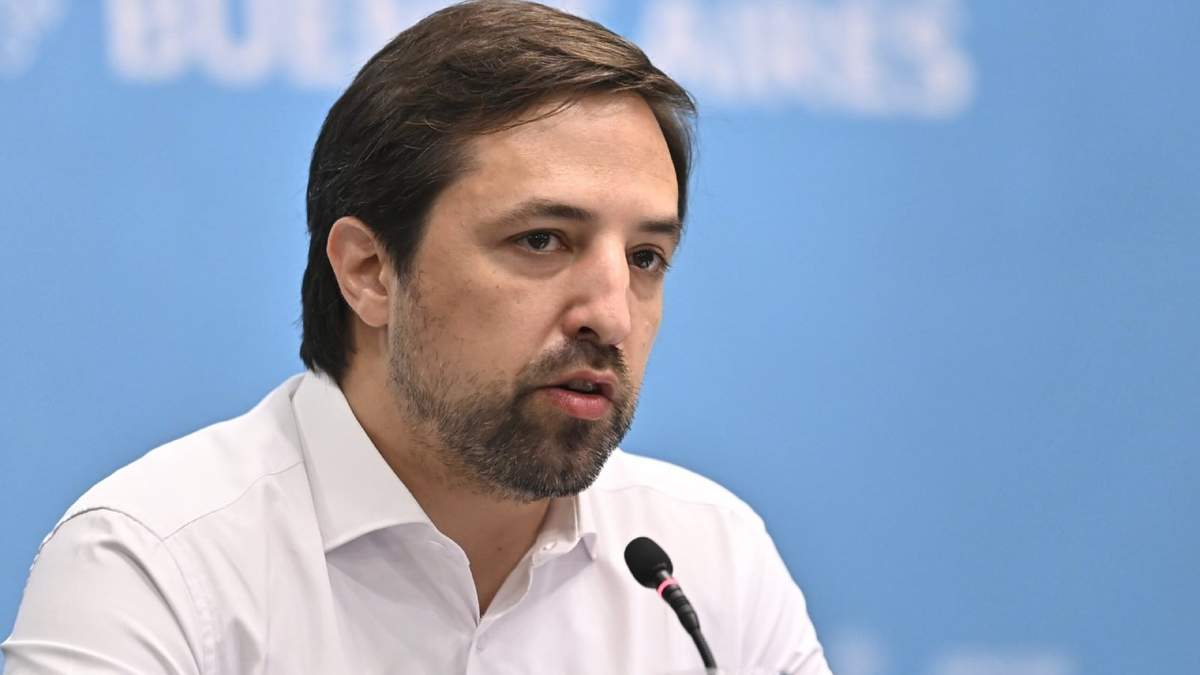 En la provincia la atención a extranjeros continuará gratuita. Fuente: (X)