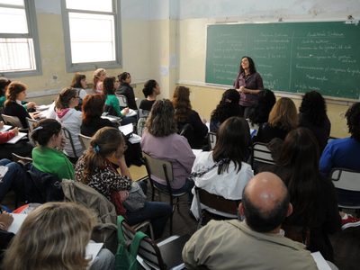 Cerraron las paritarias docentes en la Ciudad y Kicillof subió la apuesta