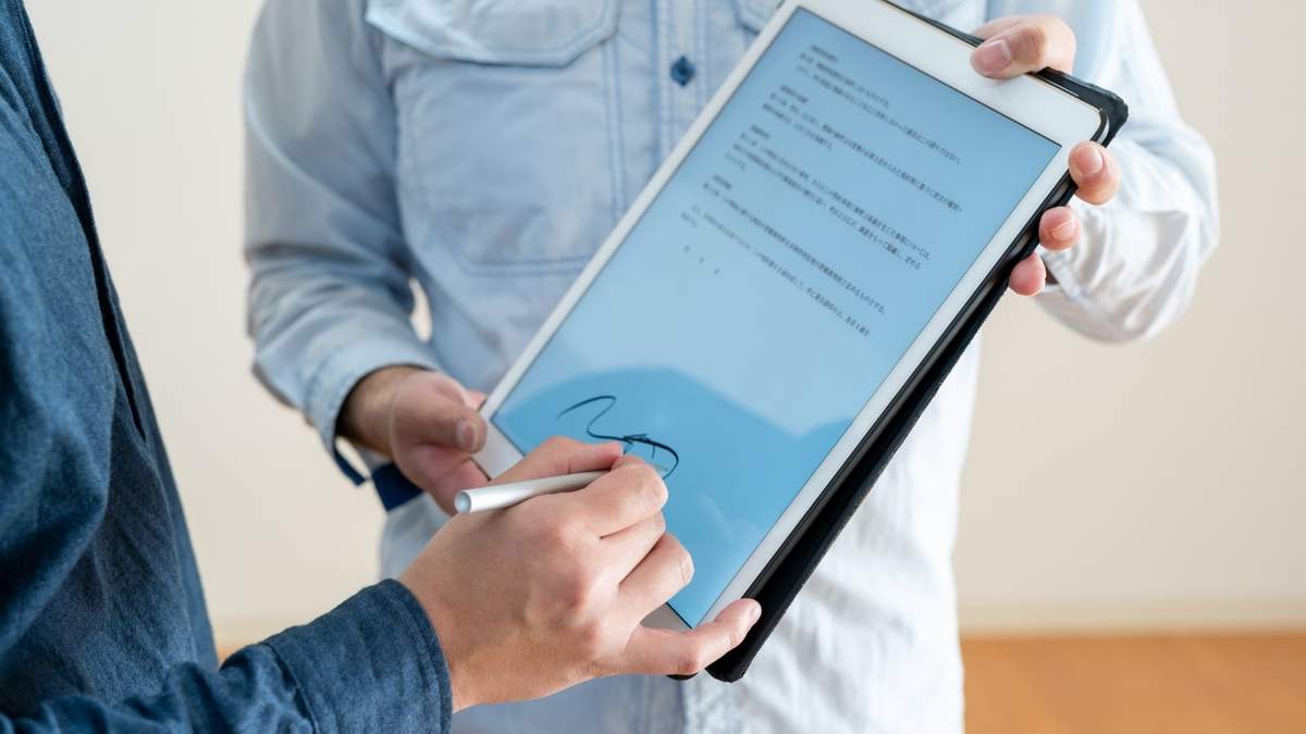 Las firmas digitales tienen la misma validez legal que las físicas. Fuente: (X)