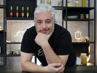 “No me quiere soltar”: Mariano Peluffo enfrenta un típico problema de cuarentena y lo confiesa así