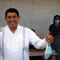 Salomón Jara se rehúsa a opinar del asesinato de su operador político: "hoy es fiesta cívica"