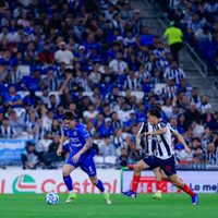 Cruz Azul es nuevo líder de la Liga MX tras vencer 2-0 a Monterrey (Videos)