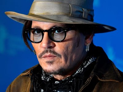 ¿Aburrido? Johnny Depp hizo en cuarentena lo que prometió jamás hacer