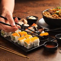 Bocaditos de sushi: una receta simple y con pocos ingredientes que parece de restaurante