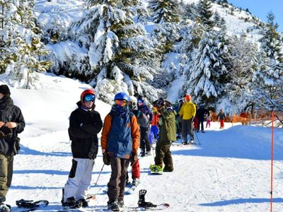 Fiesta en Bariloche: así fue la reapertura del cerro Catedral. Mirá
