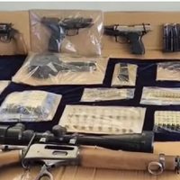 Millonario secuestro de drogas, un arsenal y vehículos en Neuquén y Senillosa