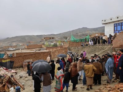 Aumenta número de muertos por el terremoto en Afganistán, entre ellos 8 refugiados