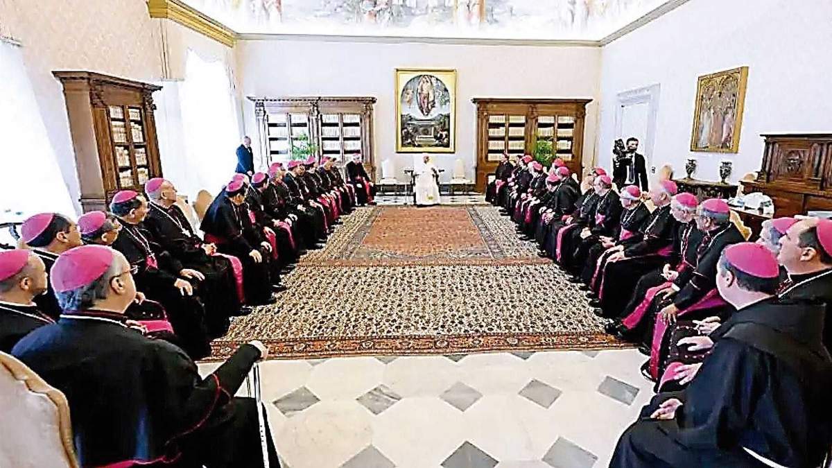 Reporte espinoso en El Vaticano