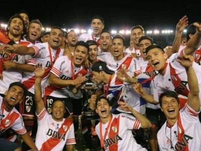 Se formó en River, la rompe en Europa y no descarta volver al club