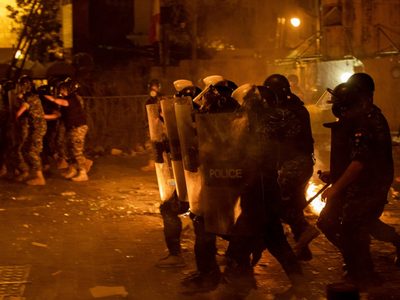 Ira en Beirut: tras la explosión, volvieron las protestas