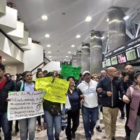 Tras bloqueo en AICM, padres de niños con cáncer buscarán ingresar a la 'mañanera” (Video)