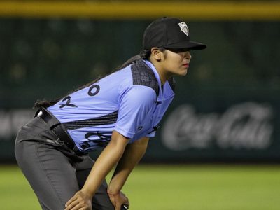 Julissa Iriarte debuta como ampáyer en la Liga Mexicana Beisbol