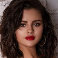 ¡No apto para cardíacos! Las fotos de Selena Gómez tomando sol sin nada que nadie esperaba ver