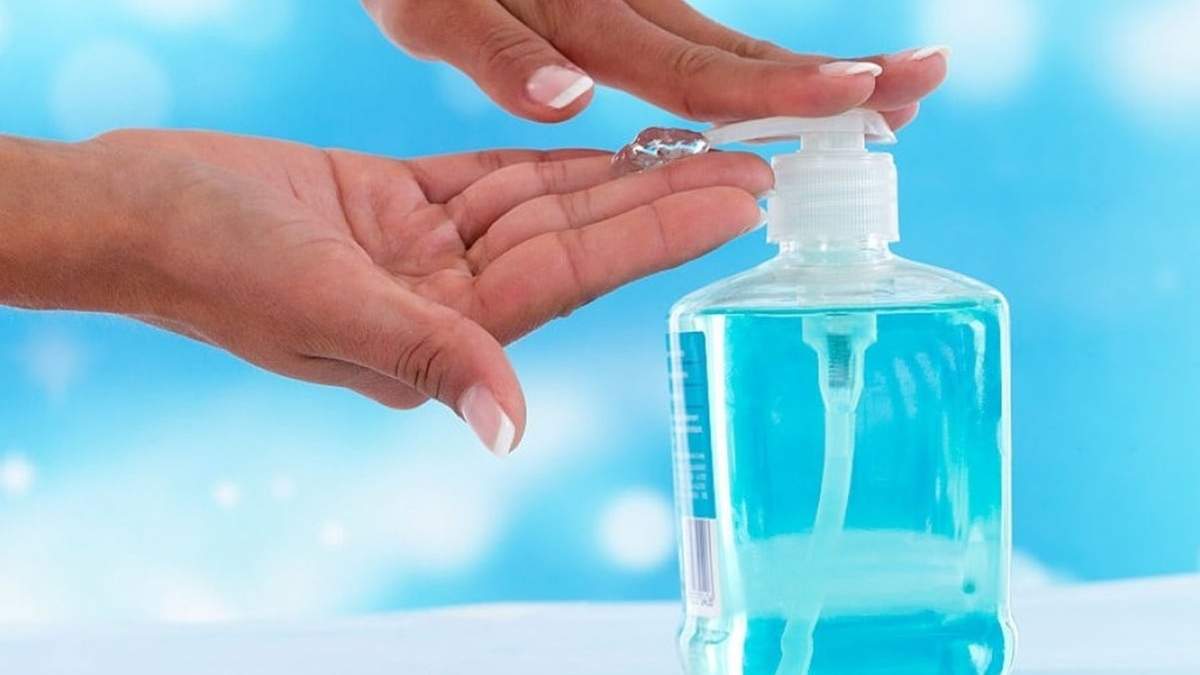 Crean un sanitizante a base de vinagre. Fuente: (Facebook)